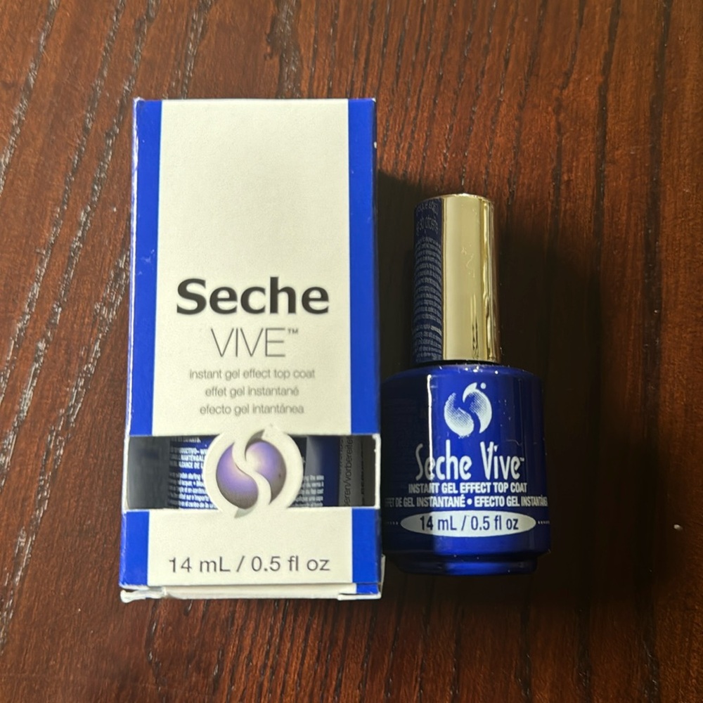 Two bottle brand new se he give instant gel effect top coat